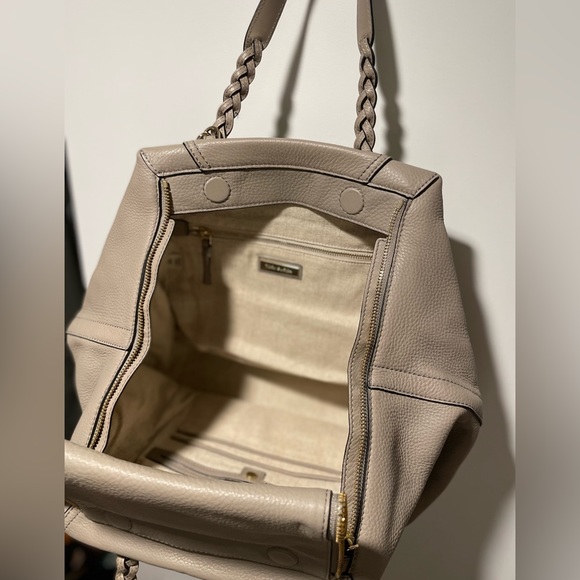 Tory Burch - half moon satchel - French grey - very gently used - Picture 9 of 9